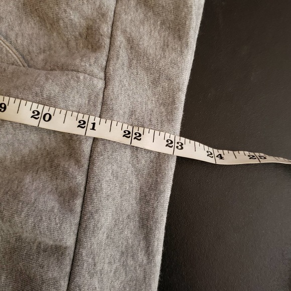 EXPRESS Gray Ruffle Long Sleeve Sweater M - Picture 8 of 8